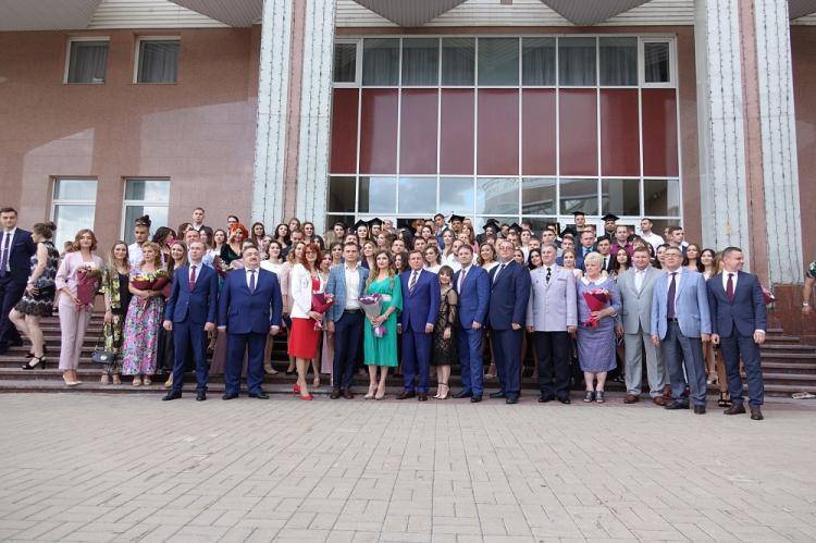 Юридический институт Белгородского госуниверситета принимает поздравления
